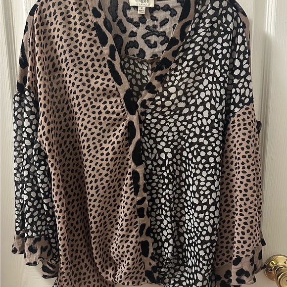 UMGEE Leopard Print Women's Top - Picture 2 of 4